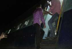 5 coaches of Katni-Chaupan passenger train derail in MP, 6 injured