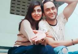 arshi khan vikas gupta fight