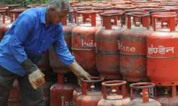 Govt claims LPG prices have fallen by Rs 100 in May