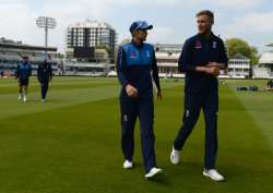 Joe Root, Stuart Broad