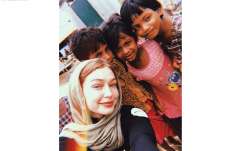 gigi hadid in rohingya muslim refugee camp