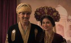 Akshay Kumar, Mouni Roy, Gold