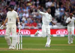 Live Cricket Score, India vs England, 3rd Test, Day 2: Hardik Pandya celebrates the dismissal of Joe Root