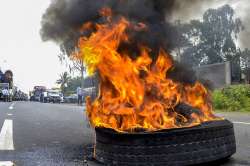 Maratha reservation agitation: ‘Jail bharo’ protest held in Mumbai 