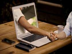 Online daters seek 25 per cent or more desirable mates than themselves