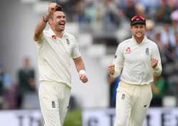 James Anderson, Joe Root