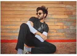 Brand Ambassador Kartik Aaryan to turn showstopper for Mufti