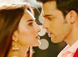 kasautii zindagi kay 2 promo Prerna’s red dupatta and Anurag’s charm leaves Twitterati in awe