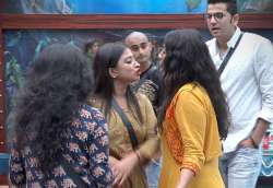 Bigg Boss 12 October 4 LIVE Updates