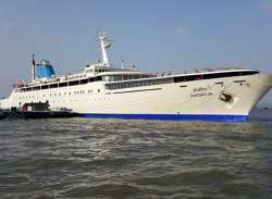 Mumbai-based couple says 'I Do' onboard India's first cruise liner 'Angriya'