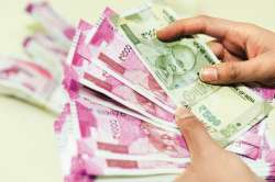 Rupee hits all-time low of 73.34 against US dollar