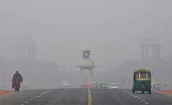  Fog envelops Delhi