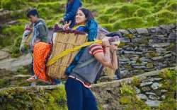 Kedarnath Song Qaafirana full video