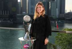 Simona Halep remains on top of WTA rankings, Kerber in second