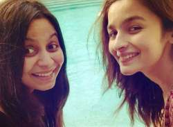  Alia Bhatt wishes her ‘wonder woman’ sister Shaheen on birthday