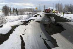 After massive earthquake, Alaska hit by over 230 aftershocks