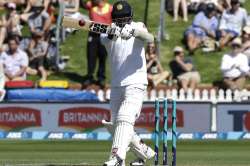 Angelo Mathews was 92 not out as Sri Lanka closed on 295-4?