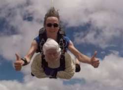 102-years-old woman set world record, becomes oldest skydiver