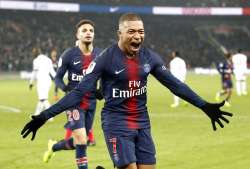 Cavani, Mbappe score 3 each as PSG rout Guingamp 9-0