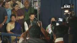 Tejashwi, Kanimozhi meet Mamata at dharna stage