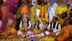 Holi celebrations begin in Mathura – Lord Krishna’s birthplace – with flower-throwing and dance | Wa