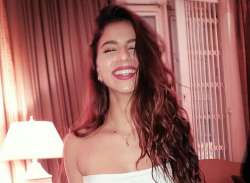 Shah Rukh Khan’s daughter Suhana Khan looks like perfection in her latest post