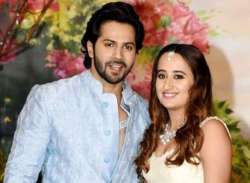 Varun Dhawan celebrates girlfriend Natasha Dalal's birthday with friends and family