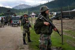 India-Pak cricket match incites heavy gun fight at LoC (Representative)