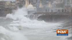 Thunderstorm, rain hit Gujarat as powerful cyclone unleashes wrath?