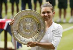 Simona Halep dominates Serena Williams to win maiden Wimbledon title