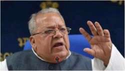 Kalraj Mishra reaches Shimla, to be sworn as Governor today 