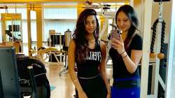 Suhana Khan strikes resemblance with father Shah Rukh Khan in latest picture with her belly-dance tr