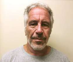 Jeffrey Epstein commits suicide before sex-trafficking trial