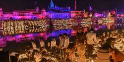 Last year on Diwali, 3,01,152 diyas were illuminated, which entered the Guinness World Records