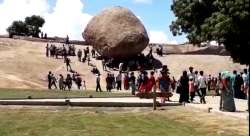 Tourists at Modi-Xi summit site in Mamallapuram 