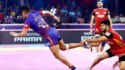 Dabang Delhi in action against Bengaluru Bulls