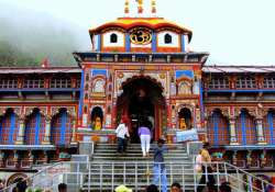 Badrinath closes for winter?