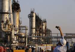 Saudi Aramco IPO lists RIL investment, expansion in India