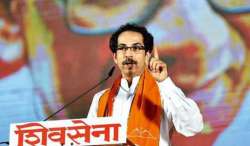 Sena MLAs authorise Uddhav to take 'final decision' on govt formation