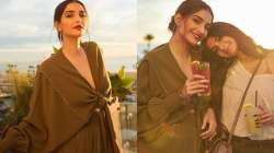 sonam kapoor, rhea kapoor