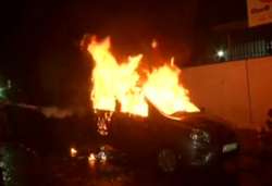 Protesters torch vehicle in Delhi's Daryaganj, police use water cannons