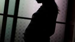 Maharashtra: Pregnant woman tries to sell her unborn baby via Facebook in Aurangabad