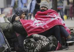 Srinagar witnesses coldest night of season, shivers at minus 6.2 degrees Celsius