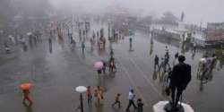 mumbai rains, christmas rains, rain in mumbai, christmas mumbai, mumbai weather, mumbai temperature,