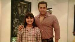 Saiee Manjrekar recalls story behind her viral throwback photo with Salman Khan