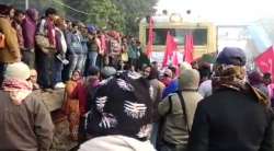 Trade unions' strike hits road, rail traffic in parts of Bengal