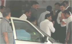 CM Jagan Mohan Reddy appears before CBI court in Hyderabad