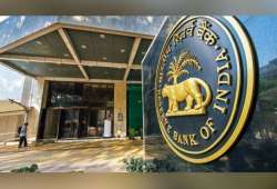 RBI directs banks that credit, debit card users can enable, disable