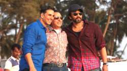 Gulshan Grover shares Sooryavanshi BTS photo with Akshay Kumar, Rohit Shetty