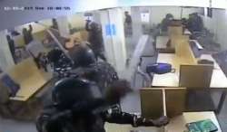 cctv video jamia library video, jamia library video Dec 15, Delhi police beat students jamia library